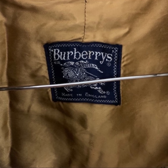 Burberry Vintage Trench Coat - Picture 10 of 16